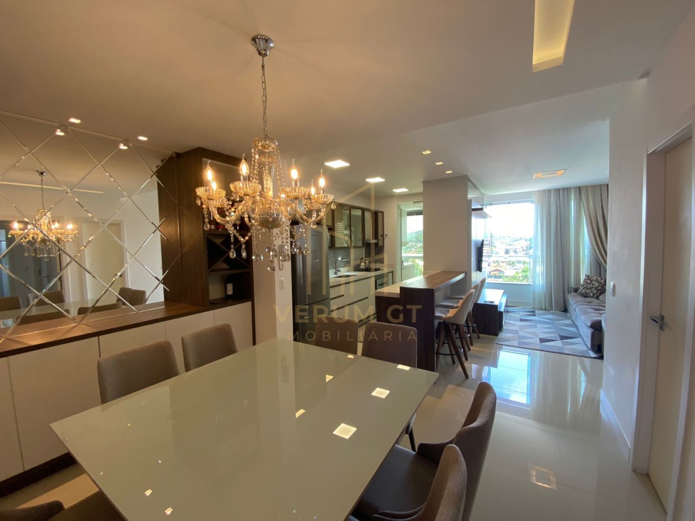 Apartamento espetacular mobiliado | Luxo e Conforto | 3 quartos