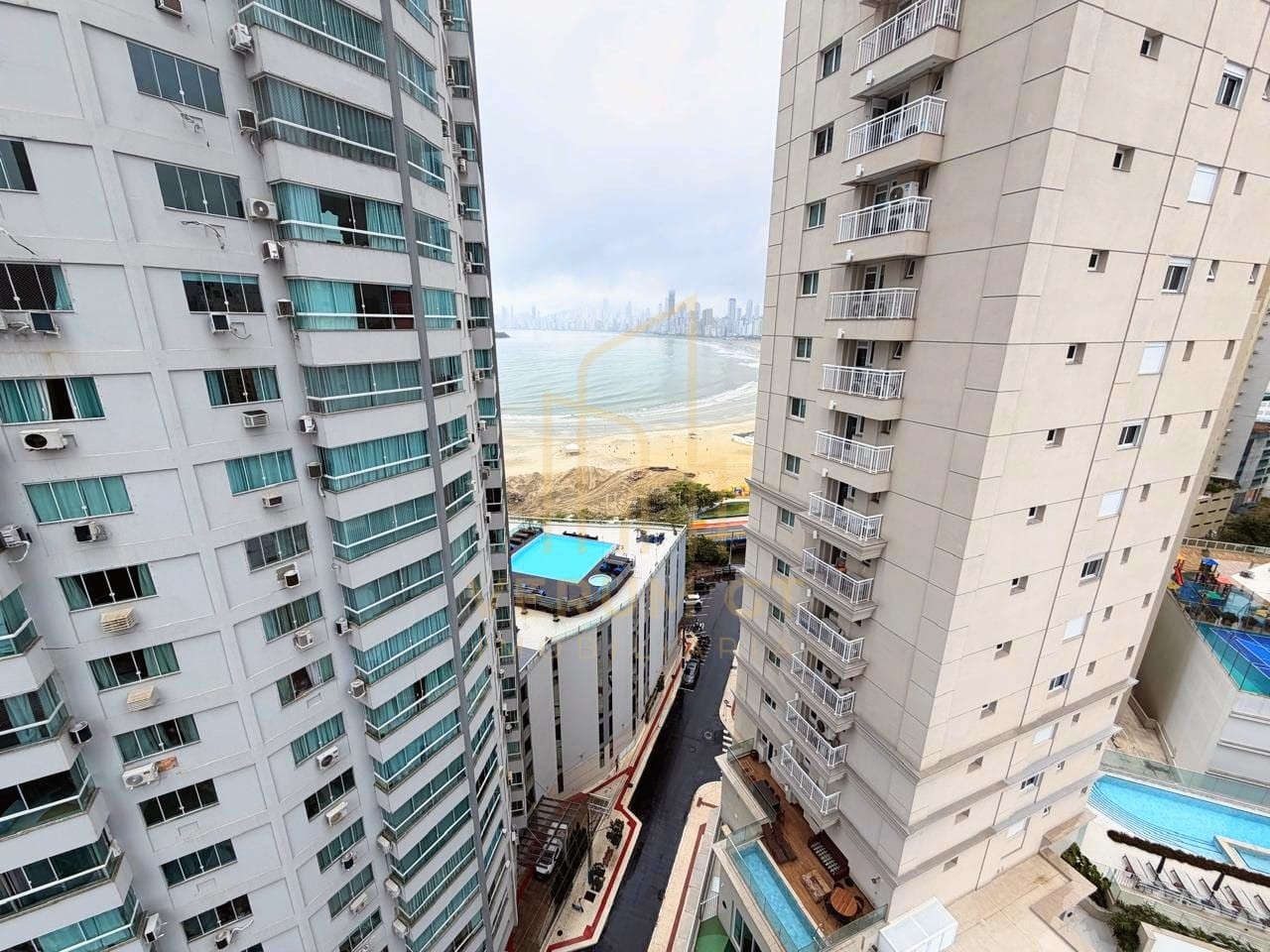 Apartamento de Alto Nível | 3 Suítes | Vista Mar