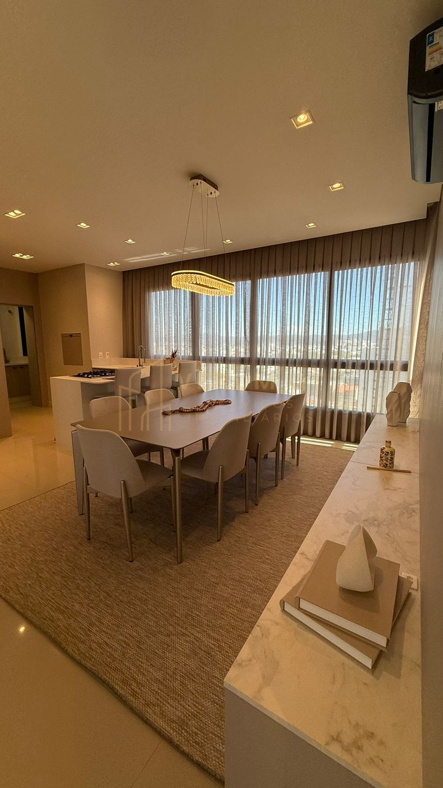 Apartamento 3 Suítes | Localizado no Centro | Mobiliado