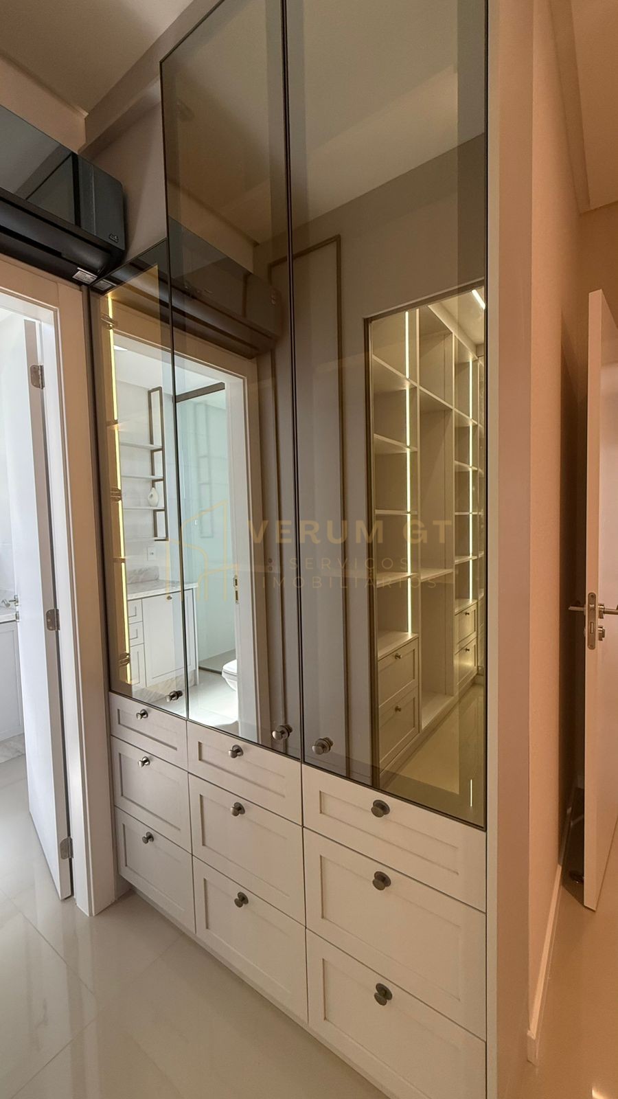 Apartamento 3 Suítes | Localizado no Centro | Mobiliado