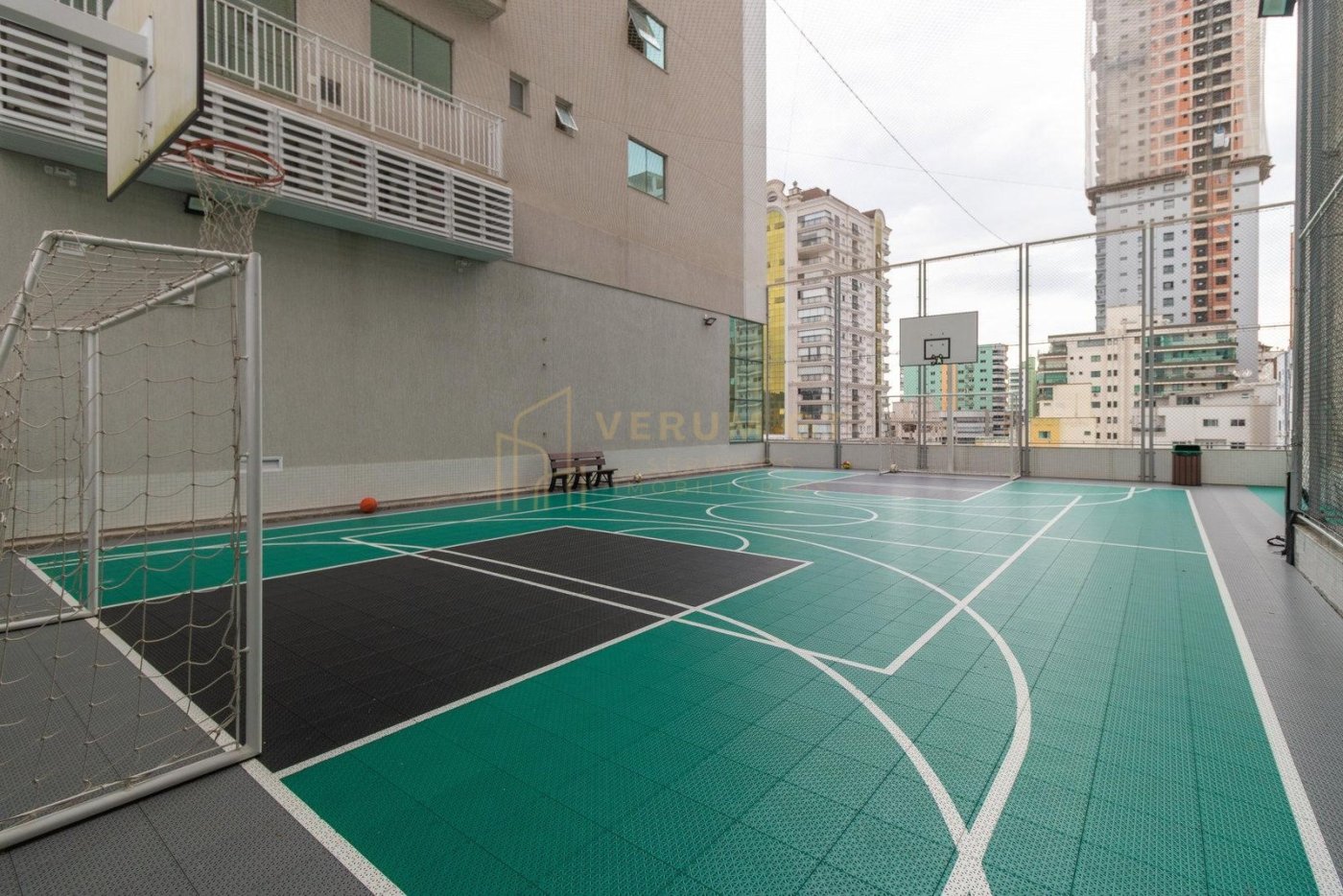Apartamento com 4 Suites | Alto padrão | Meia Praia