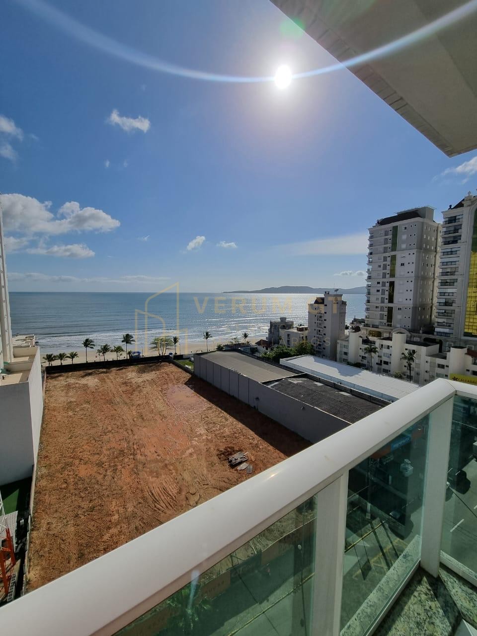 Apartamento com 4 Suites | Alto padrão | Meia Praia
