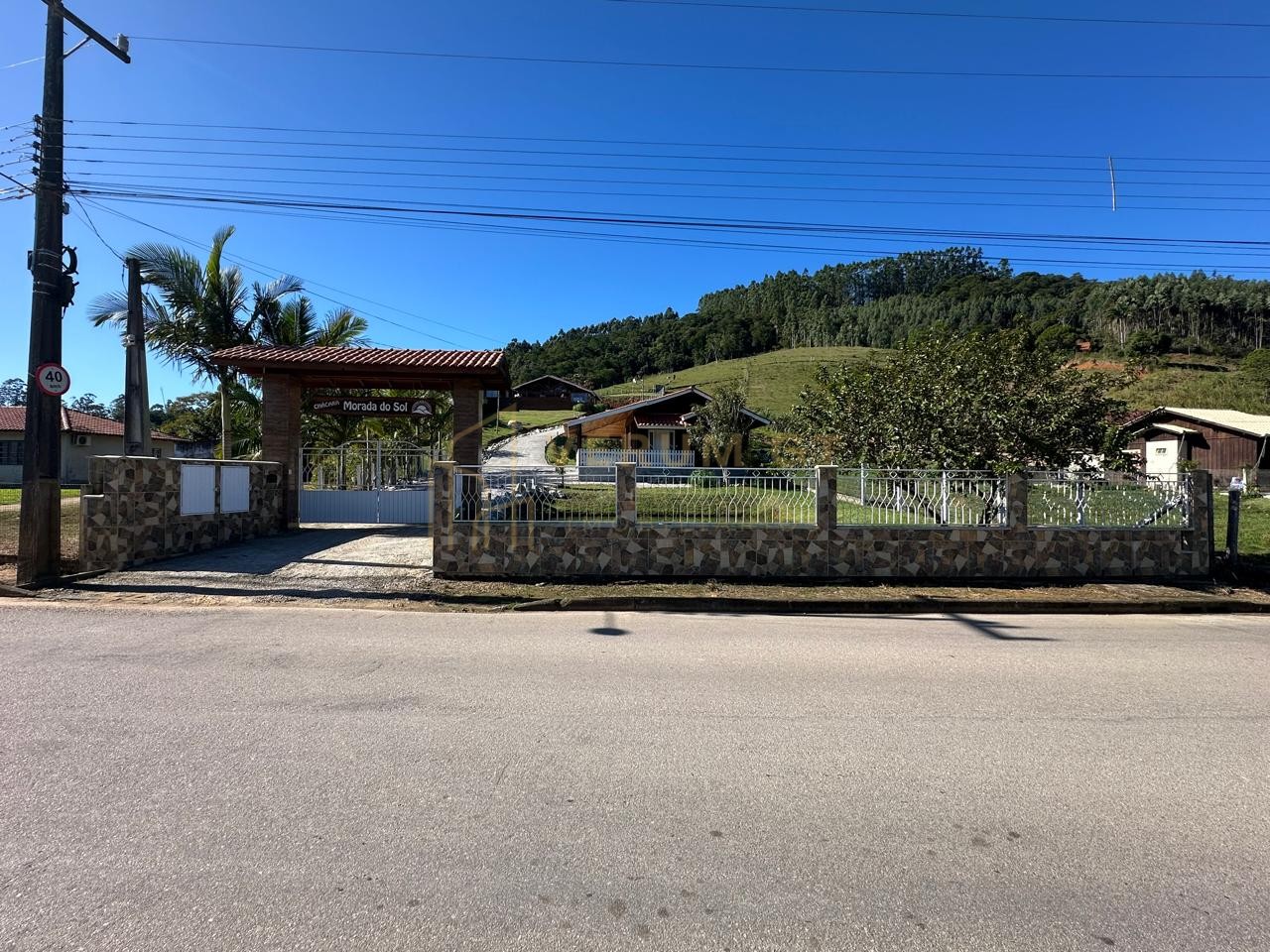 Chácara completa e exclusiva em Tijucas