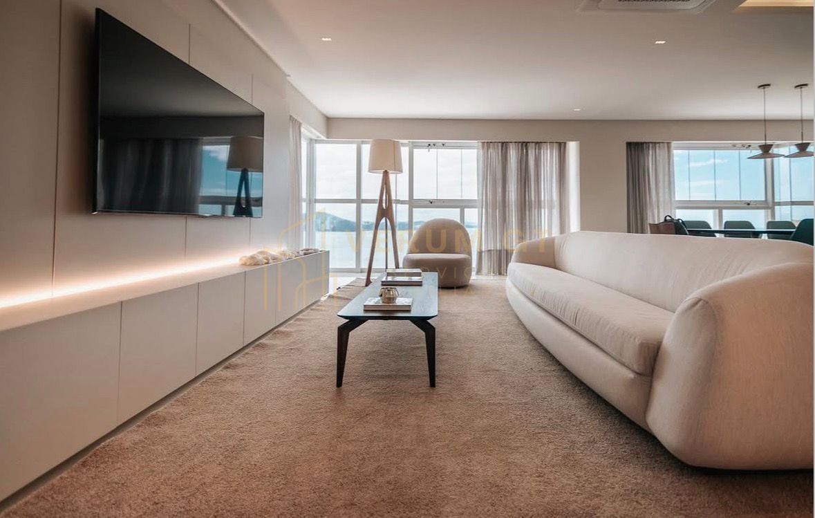 Sofisticação e Exclusividade Frente Mar no Ibiza Towers