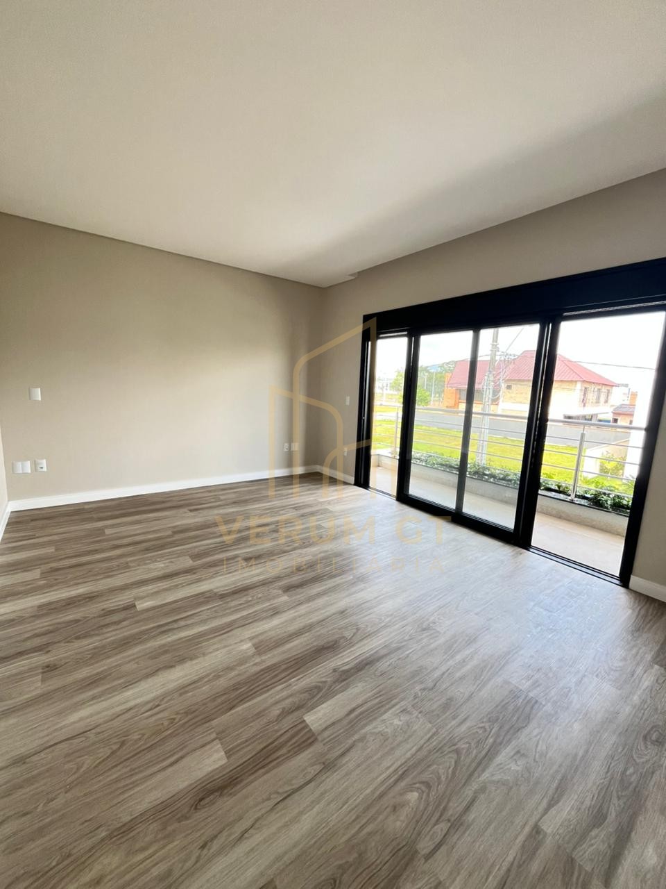 Residência exclusiva em condomínio fechado | 4 quartos | Arquitetura Moderna