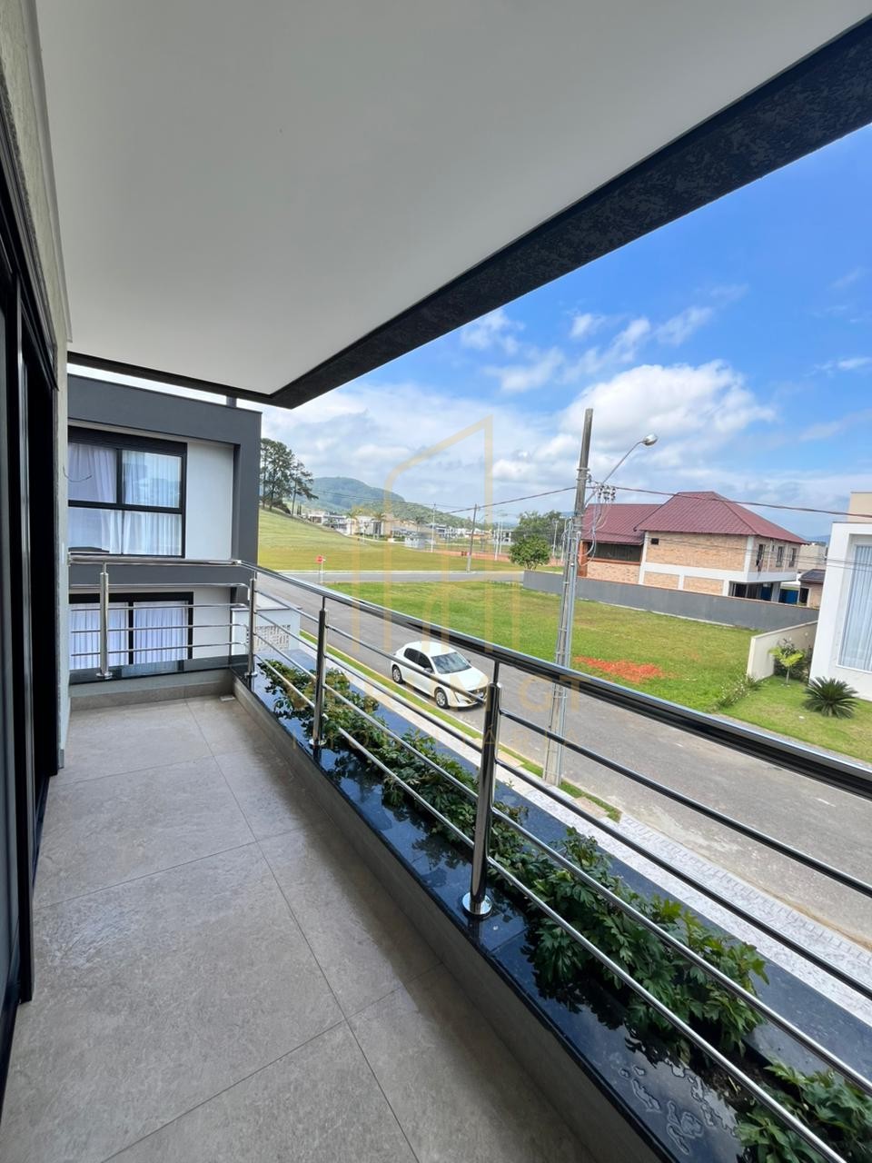 Residência exclusiva em condomínio fechado | 4 quartos | Arquitetura Moderna
