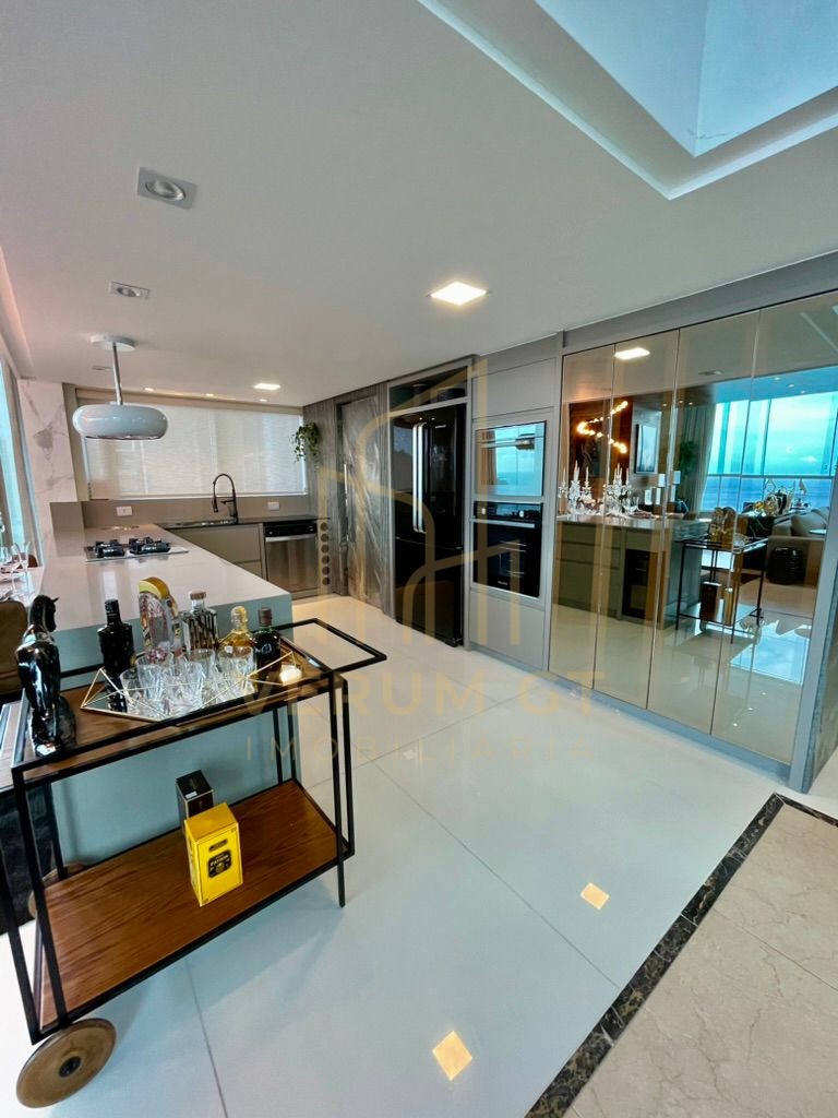 Apartamento Finamente Mobiliado | 7 Suítes | Luxo Frente Mar