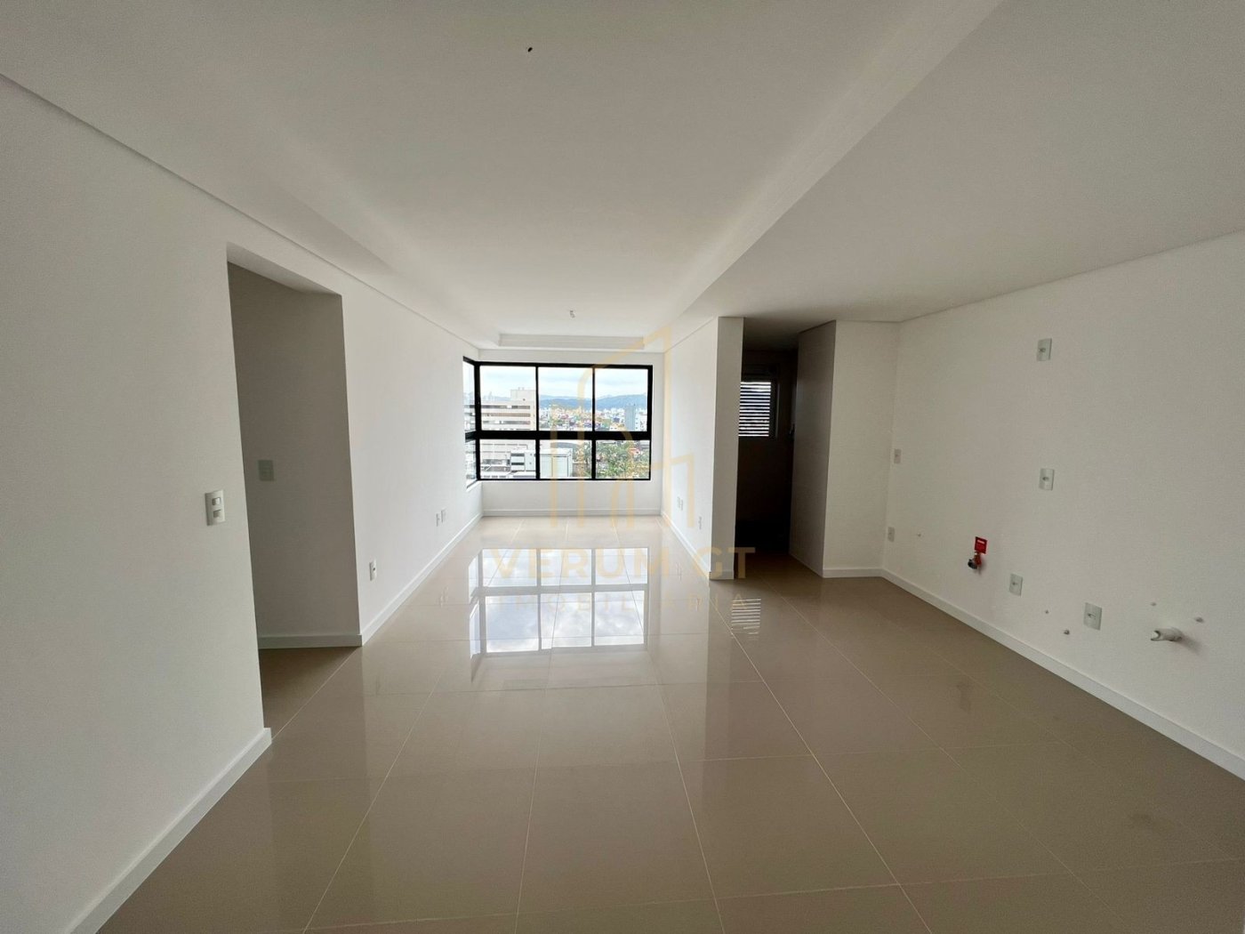 Apartamento Impecável | 3 Suítes | Localização Estratégica